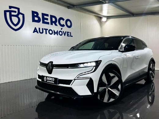 renault-megane-e-tech-2023-eletrico-0cc