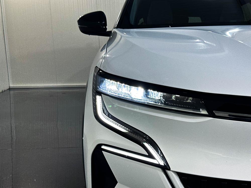 renault-megane-e-tech-2023-eletrico-0cc