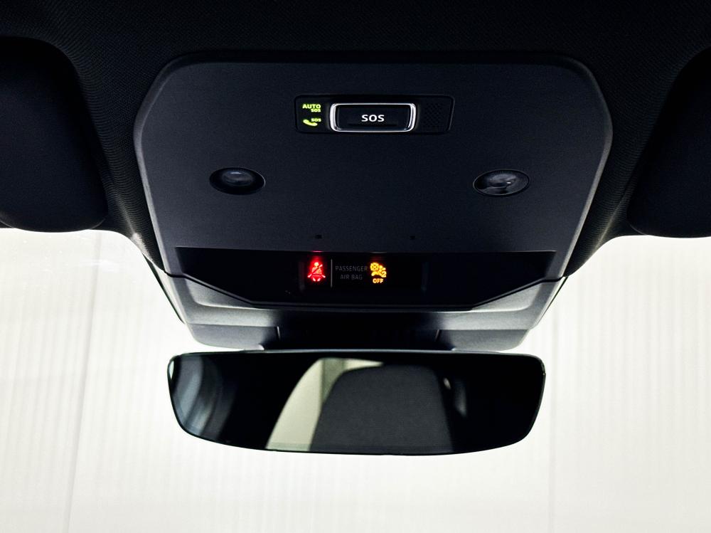 renault-megane-e-tech-2023-eletrico-0cc