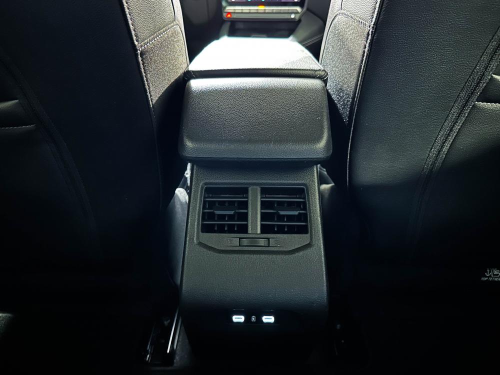 renault-megane-e-tech-2023-eletrico-0cc