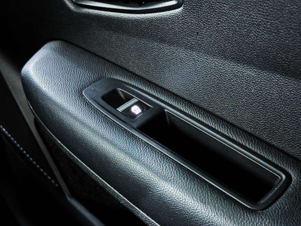 renault-megane-e-tech-2023-eletrico-0cc
