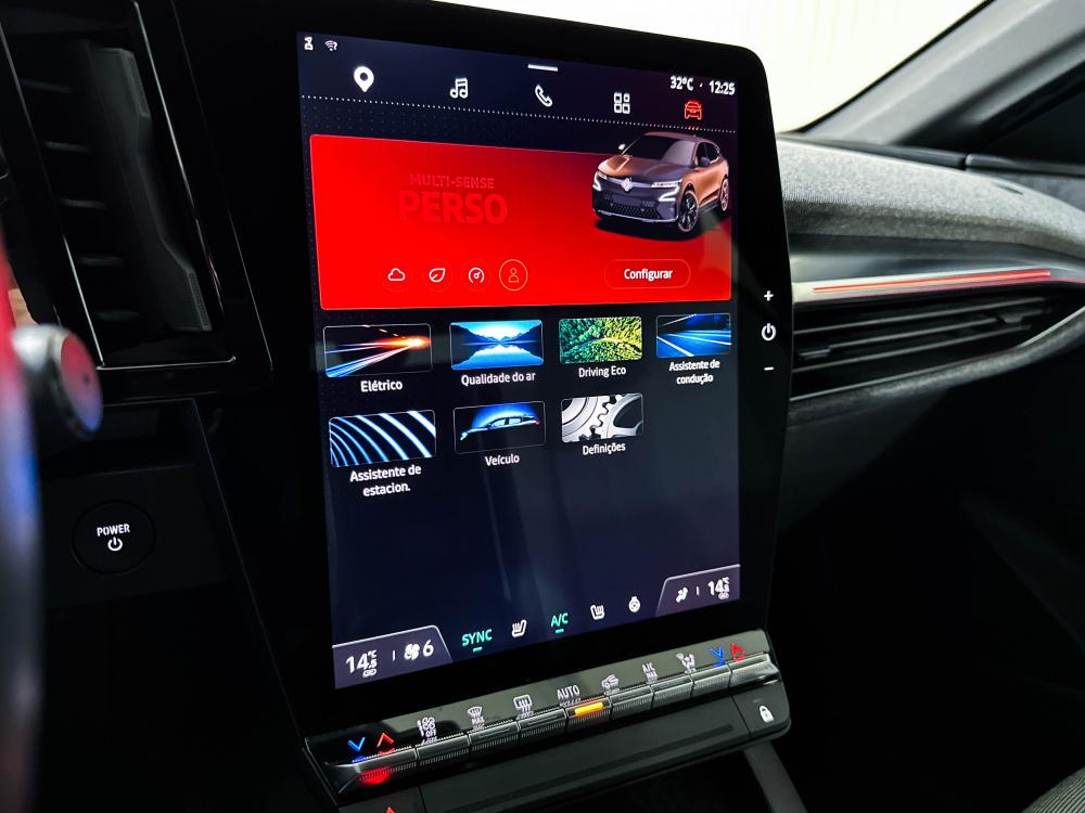 renault-megane-e-tech-2023-eletrico-0cc
