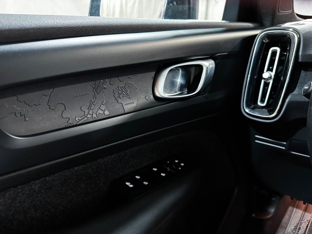 volvo-xc40-2023-eletrico-0cc
