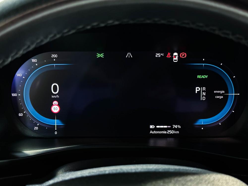 volvo-xc40-2023-eletrico-0cc