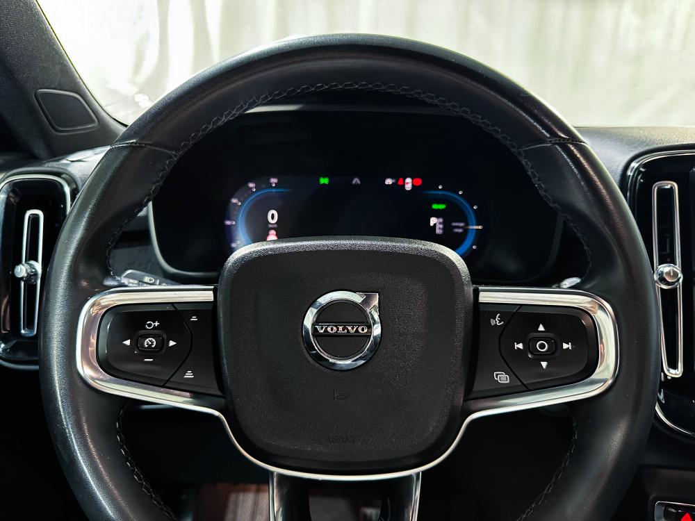 volvo-xc40-2023-eletrico-0cc