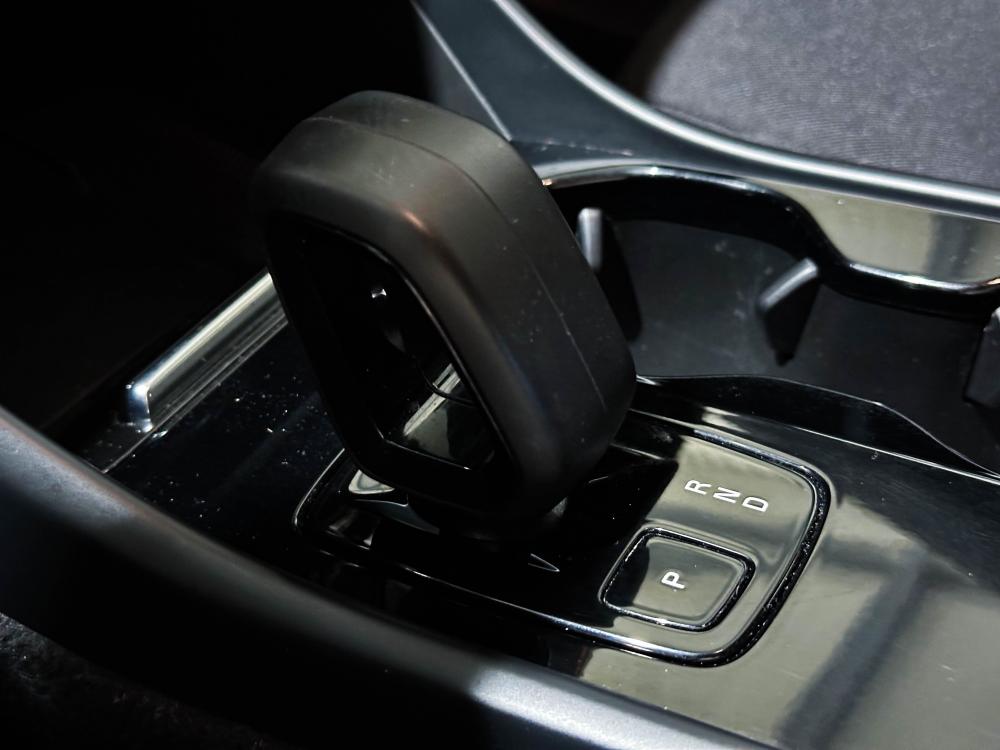 volvo-xc40-2023-eletrico-0cc