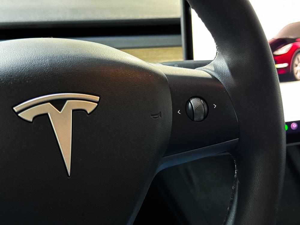 tesla-model-y-2024-eletrico-0cc