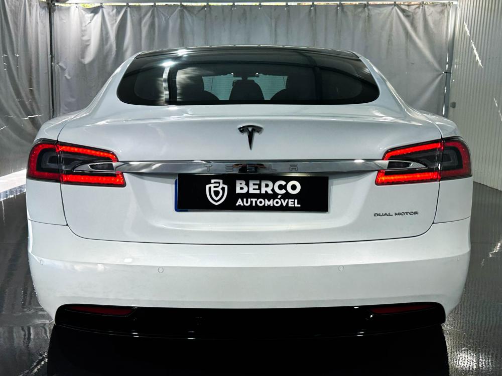 tesla-model-s-2020-eletrico-0cc