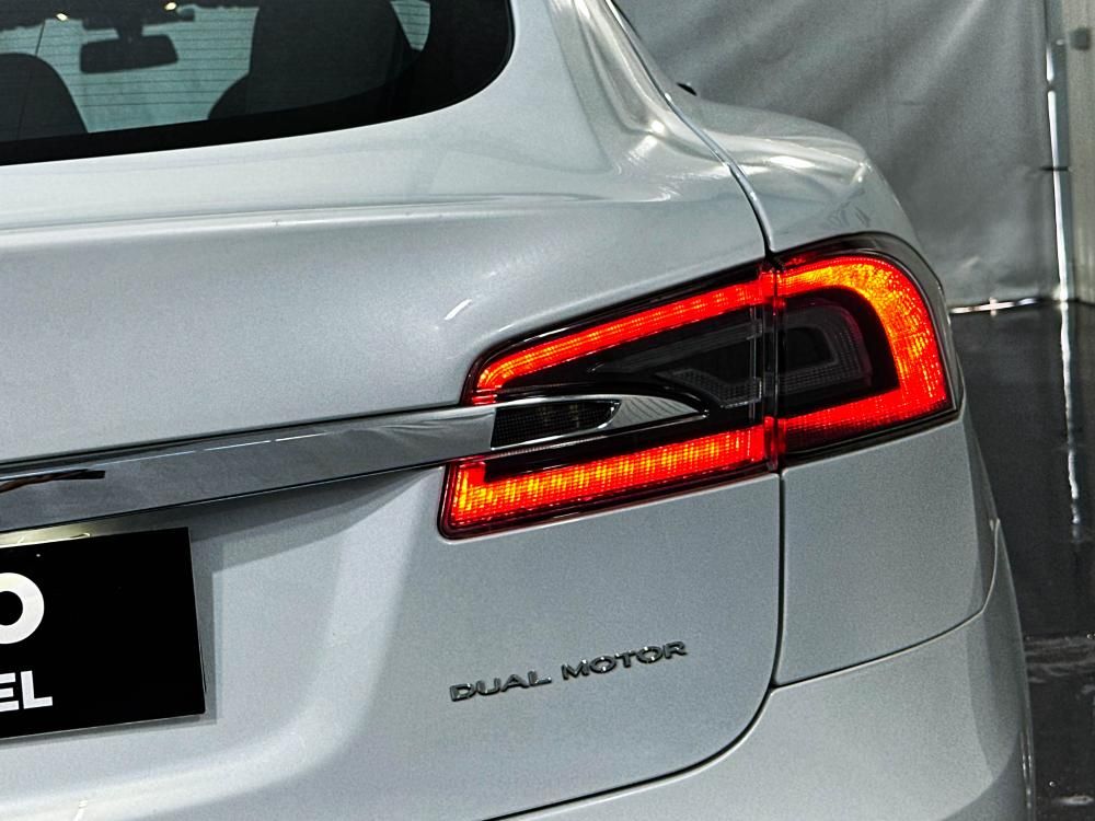 tesla-model-s-2020-eletrico-0cc