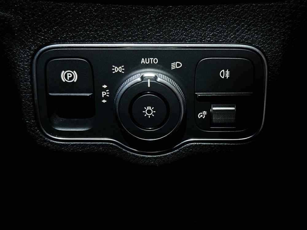 mercedes-benz-eqb-2022-eletrico-0cc