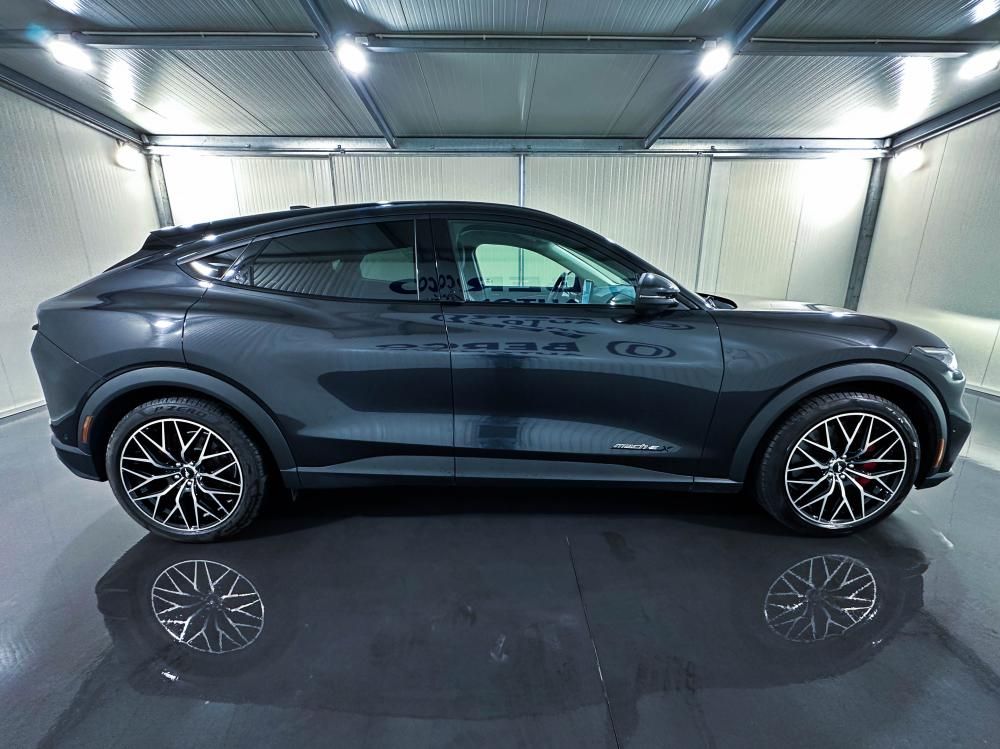 ford-mustang-mach-e-2023-eletrico-0cc