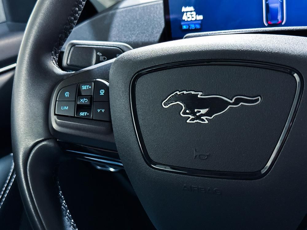 ford-mustang-mach-e-2023-eletrico-0cc