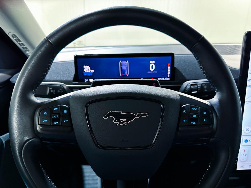 ford-mustang-mach-e-2023-eletrico-0cc