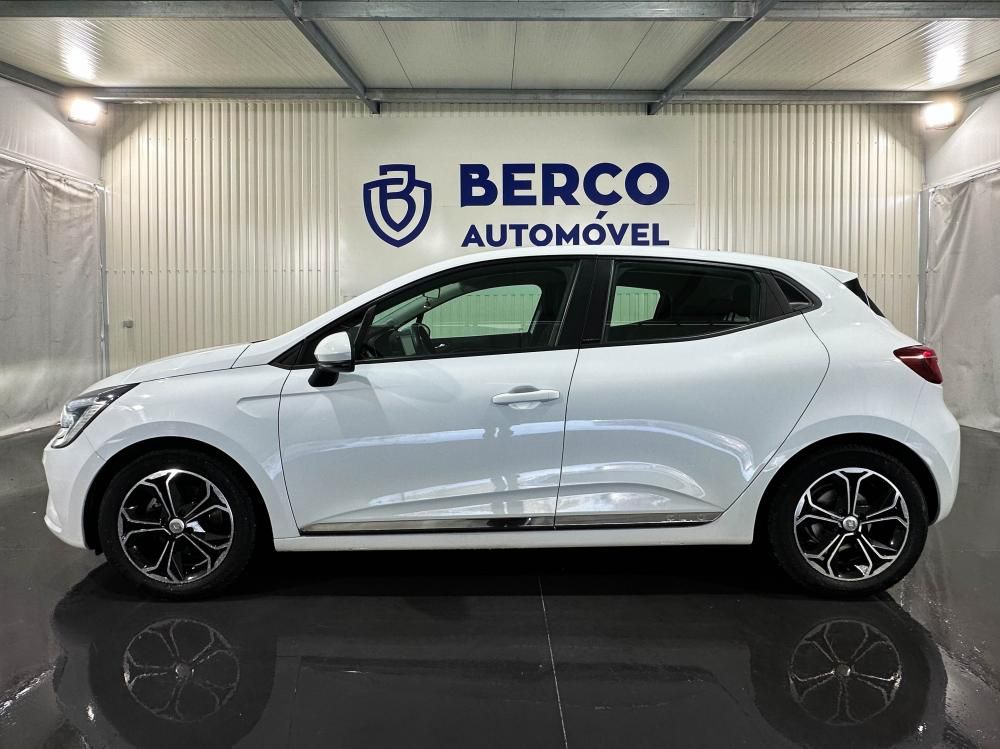 renault-clio-2021-hibrido-a-gasolina-1598cc