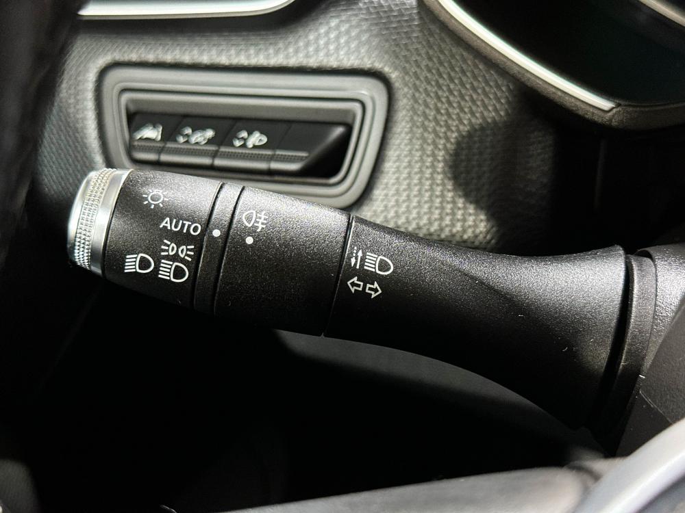renault-clio-2021-hibrido-a-gasolina-1598cc