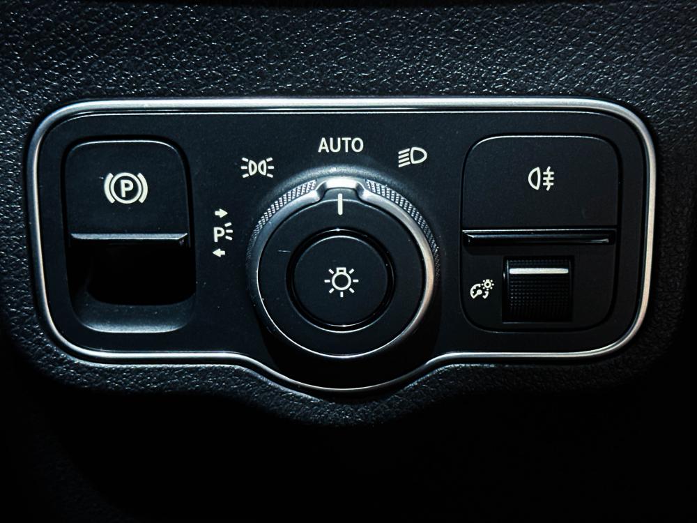 mercedes-benz-eqb-2023-eletrico-0cc