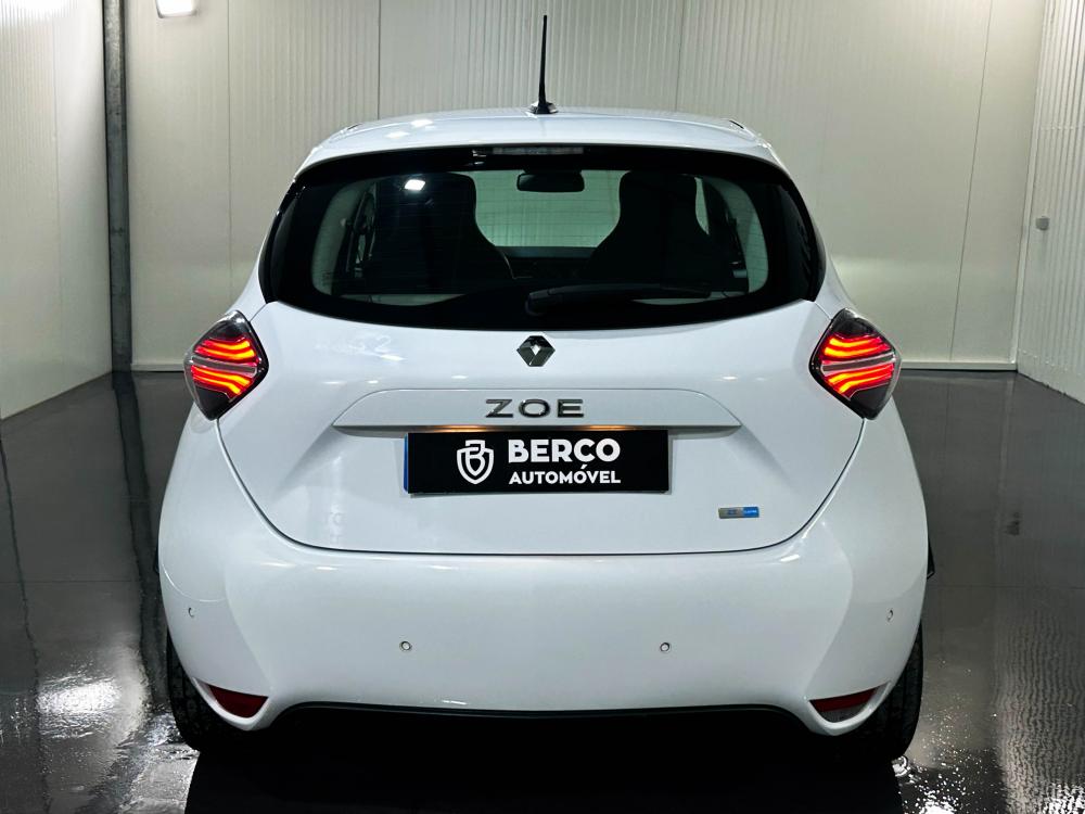 renault-zoe-2021-eletrico-0cc