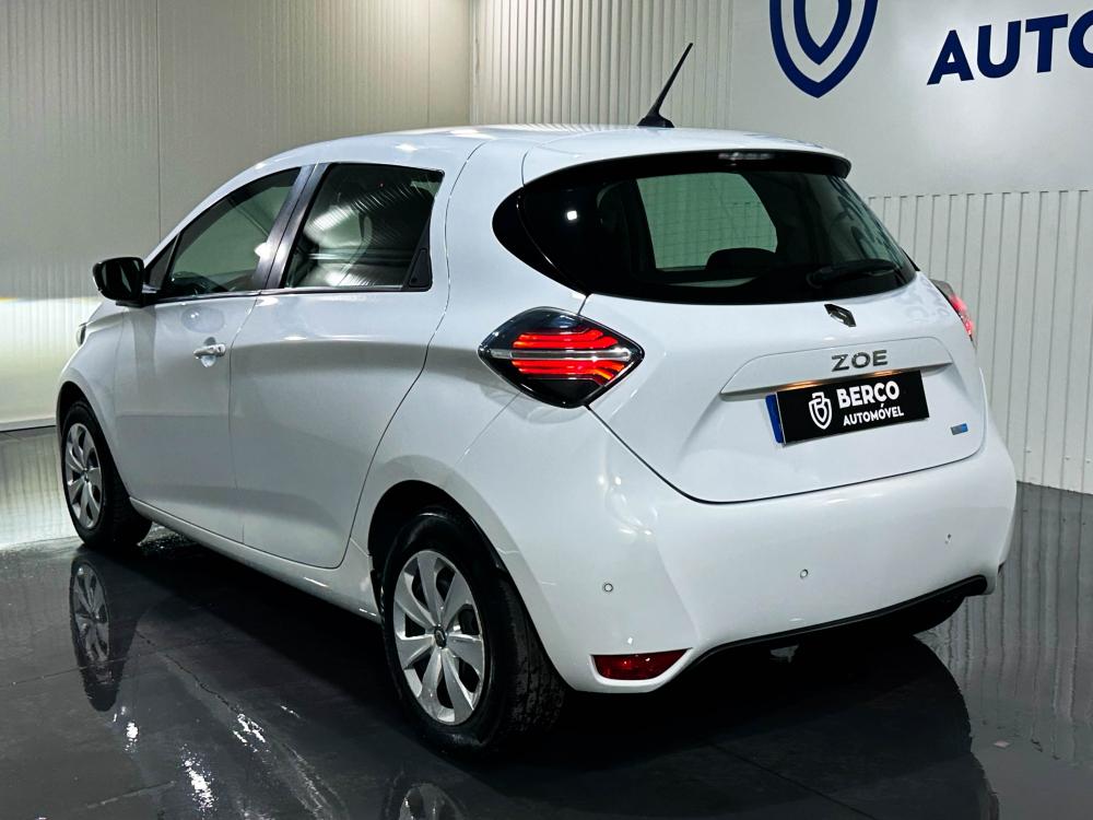 renault-zoe-2021-eletrico-0cc