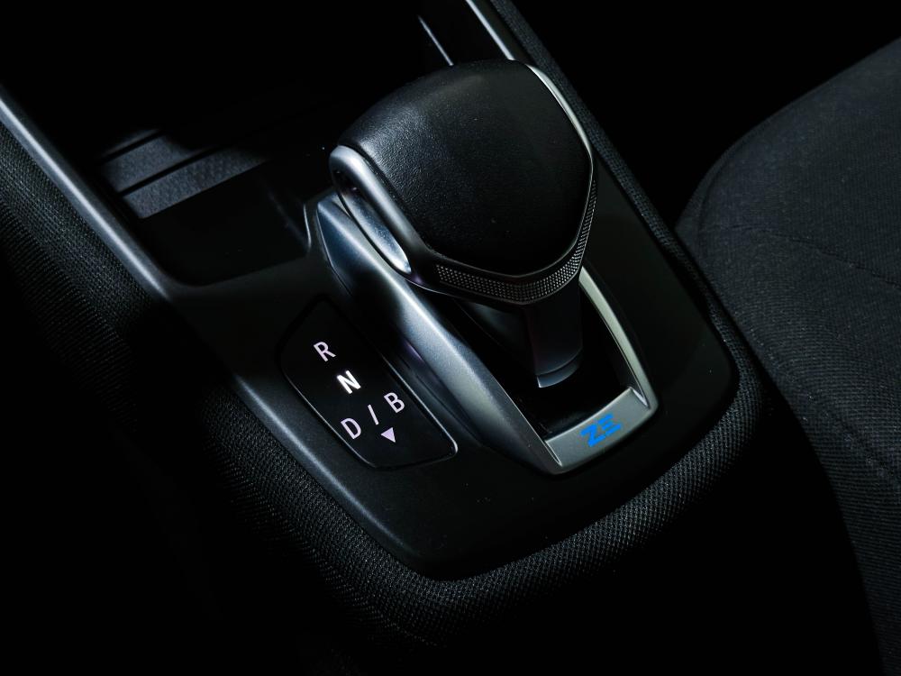 renault-zoe-2021-eletrico-0cc
