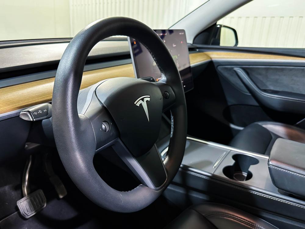 tesla-model-y-2023-eletrico-0cc