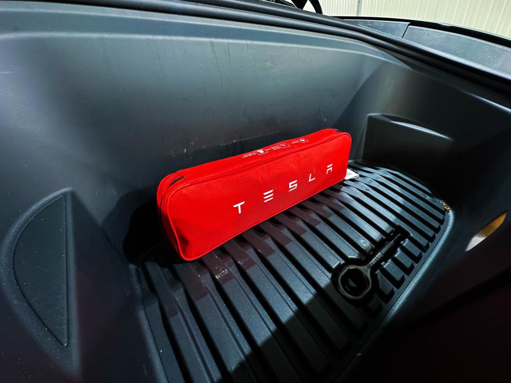 tesla-model-y-2023-eletrico-0cc