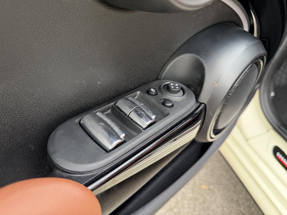 mini-cabrio-2022-gasolina-1998cc