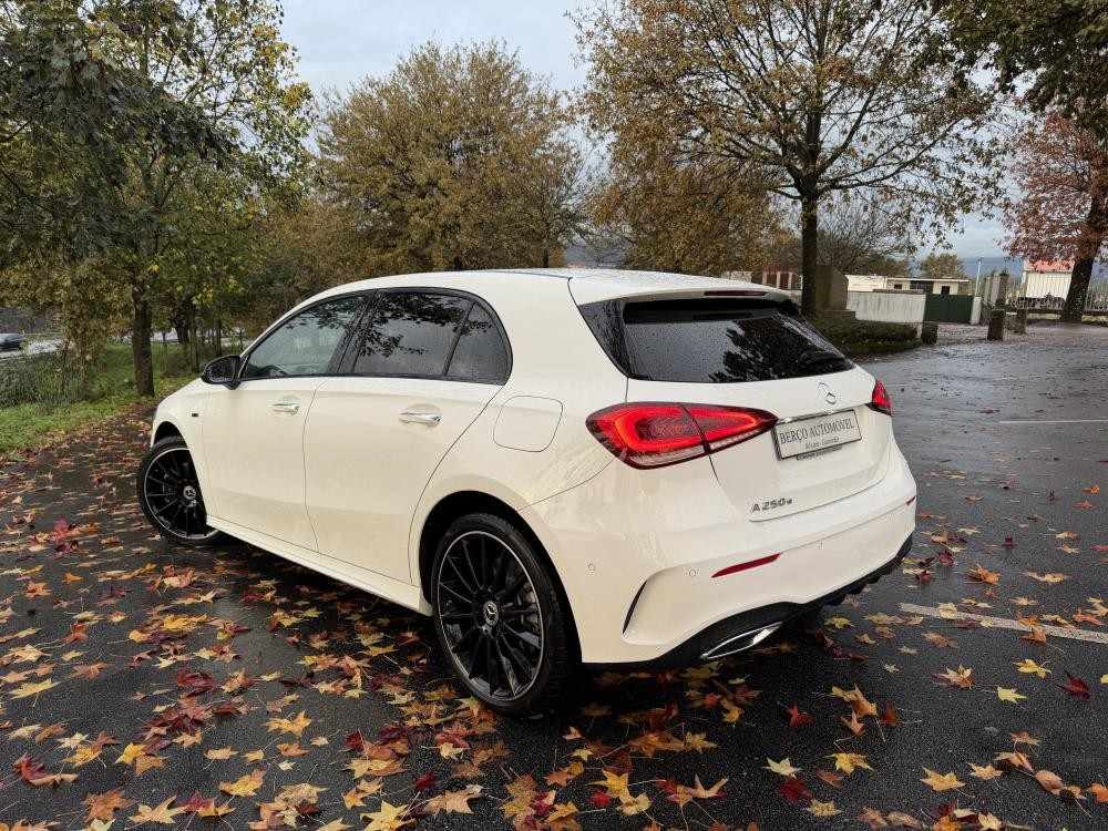 mercedes-benz-classe-a-2021-hibrido-a-gasolina-1332cc