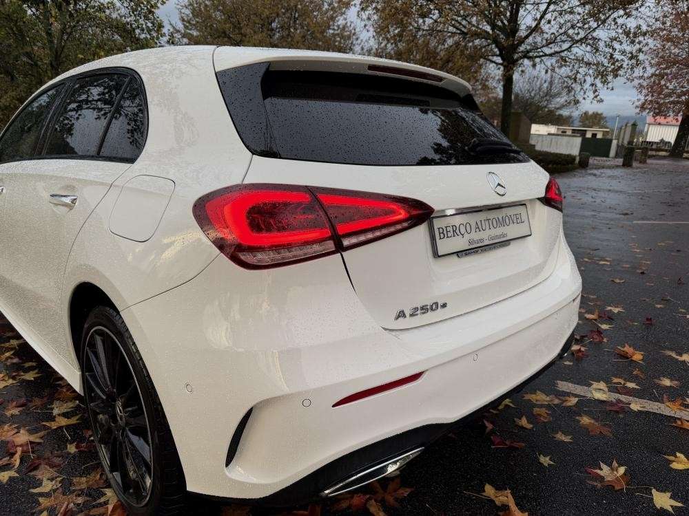 mercedes-benz-classe-a-2021-hibrido-a-gasolina-1332cc