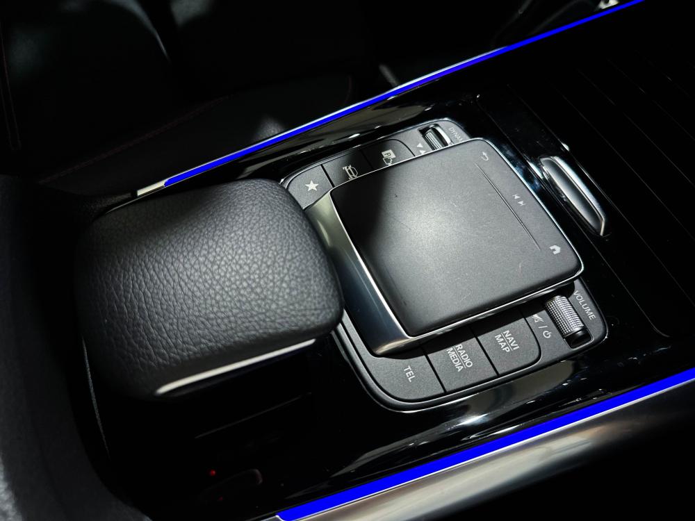 mercedes-benz-eqa-2023-eletrico-0cc