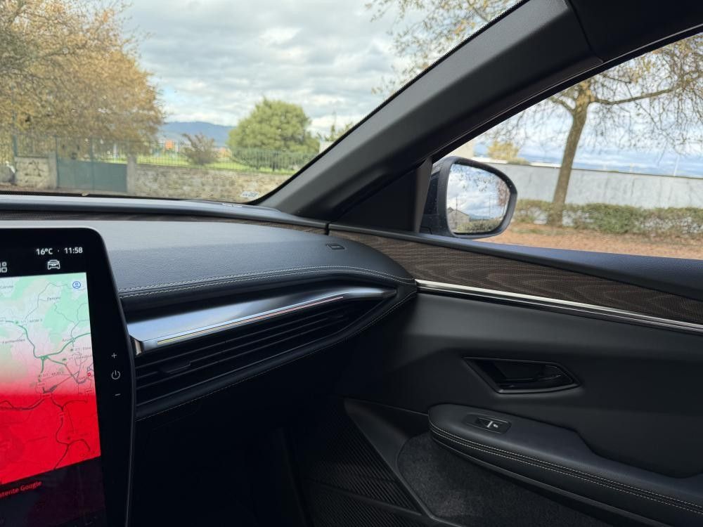 renault-megane-e-tech-2022-eletrico-0cc