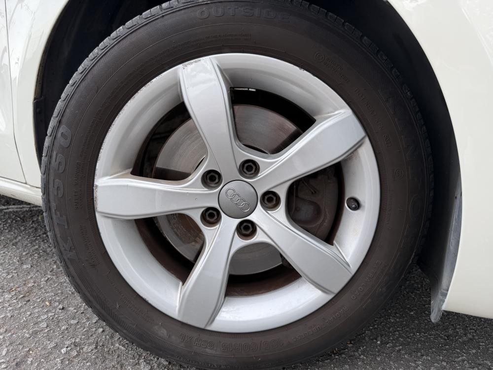 audi-a1-2011-diesel-1598cc