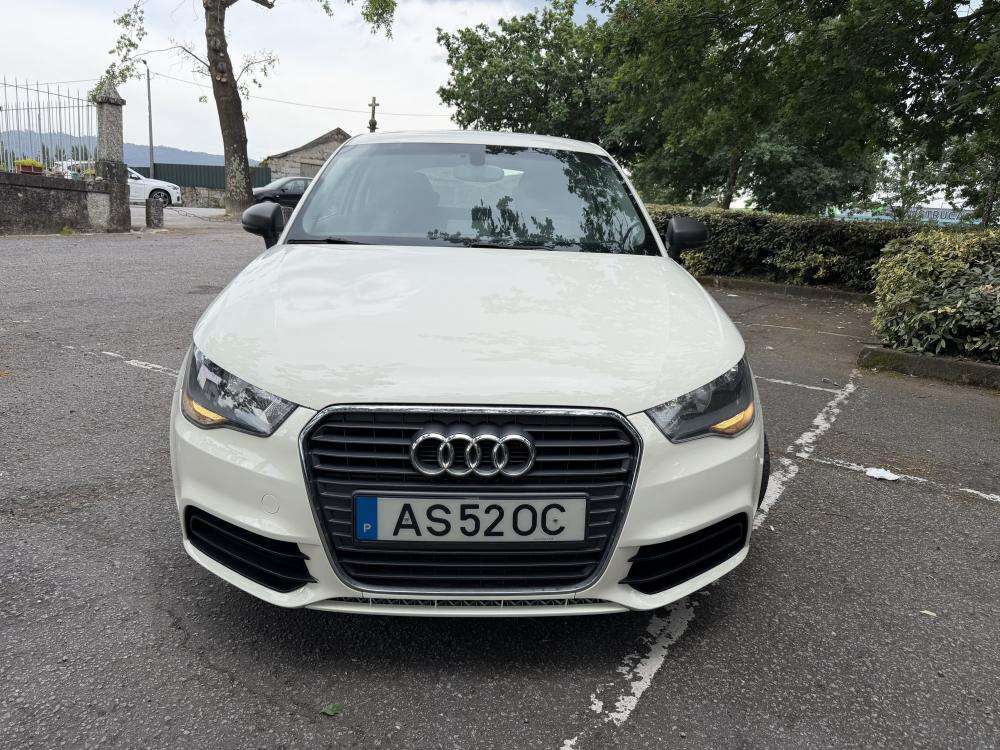 audi-a1-2011-diesel-1598cc