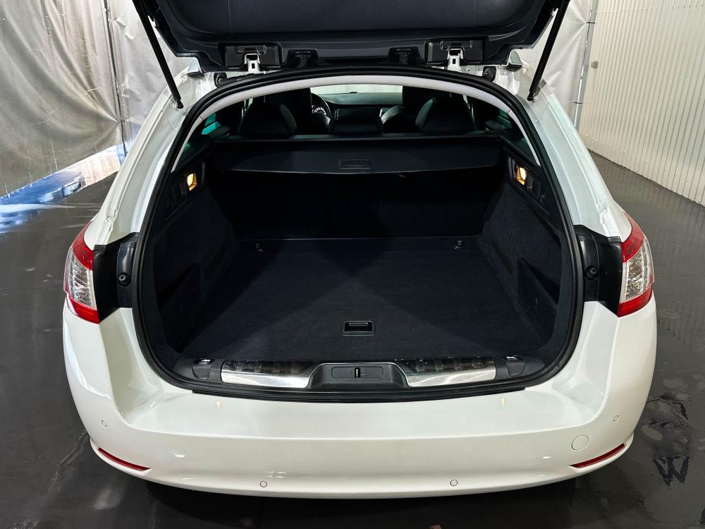 peugeot-508-2012-diesel-1560cc