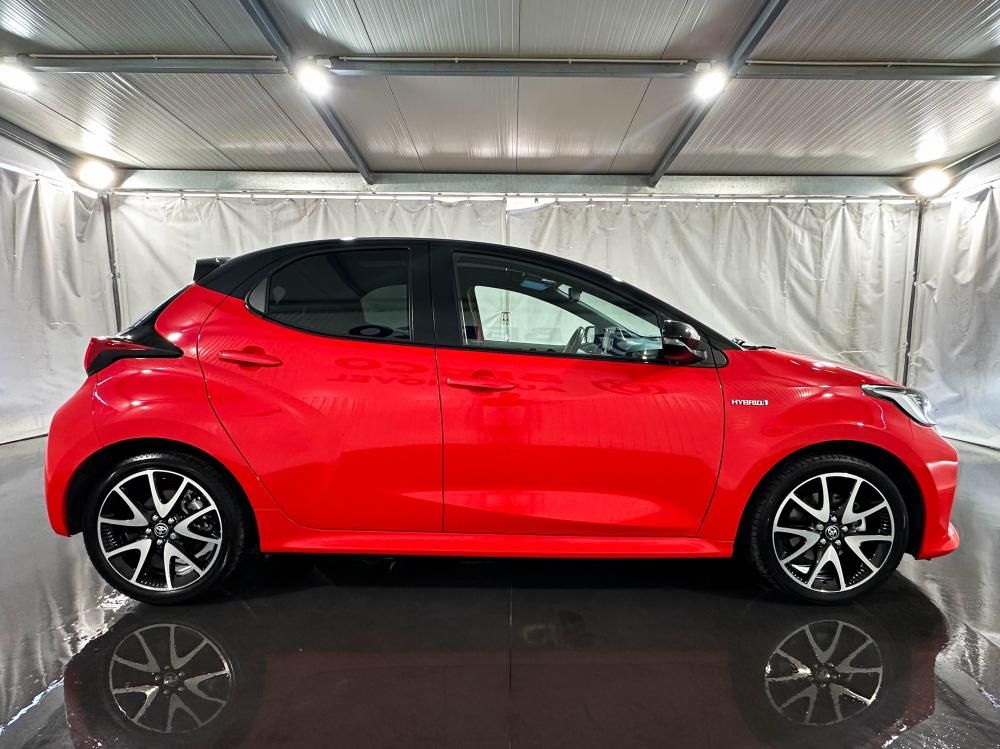 toyota-yaris-2021-hibrido-a-gasolina-1490cc