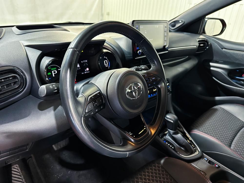 toyota-yaris-2021-hibrido-a-gasolina-1490cc