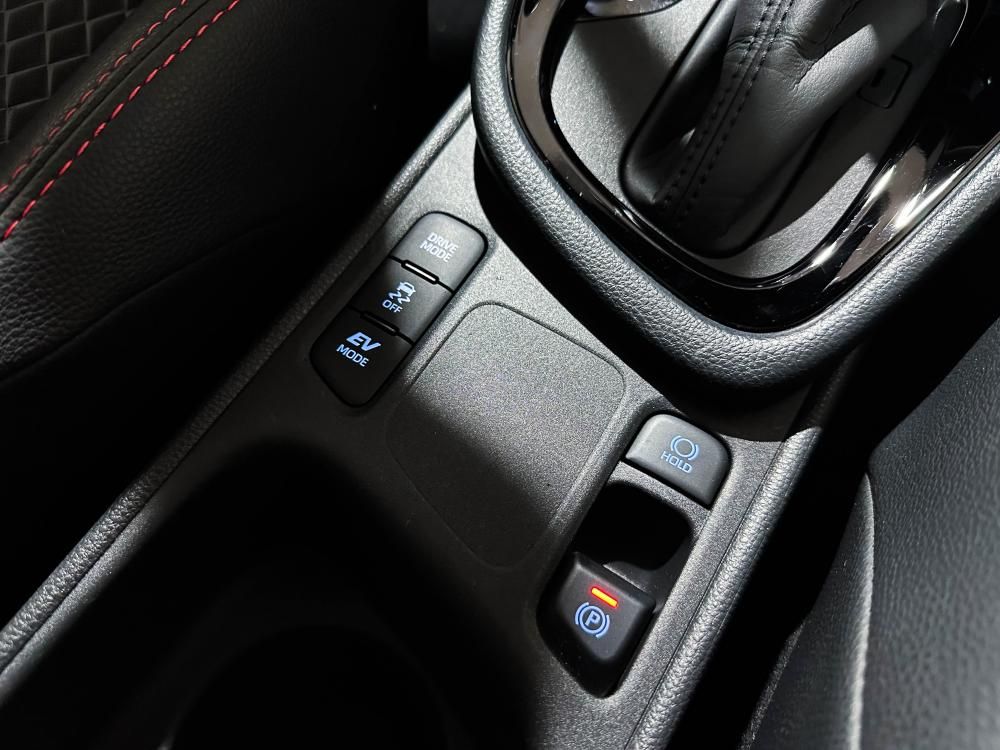 toyota-yaris-2021-hibrido-a-gasolina-1490cc
