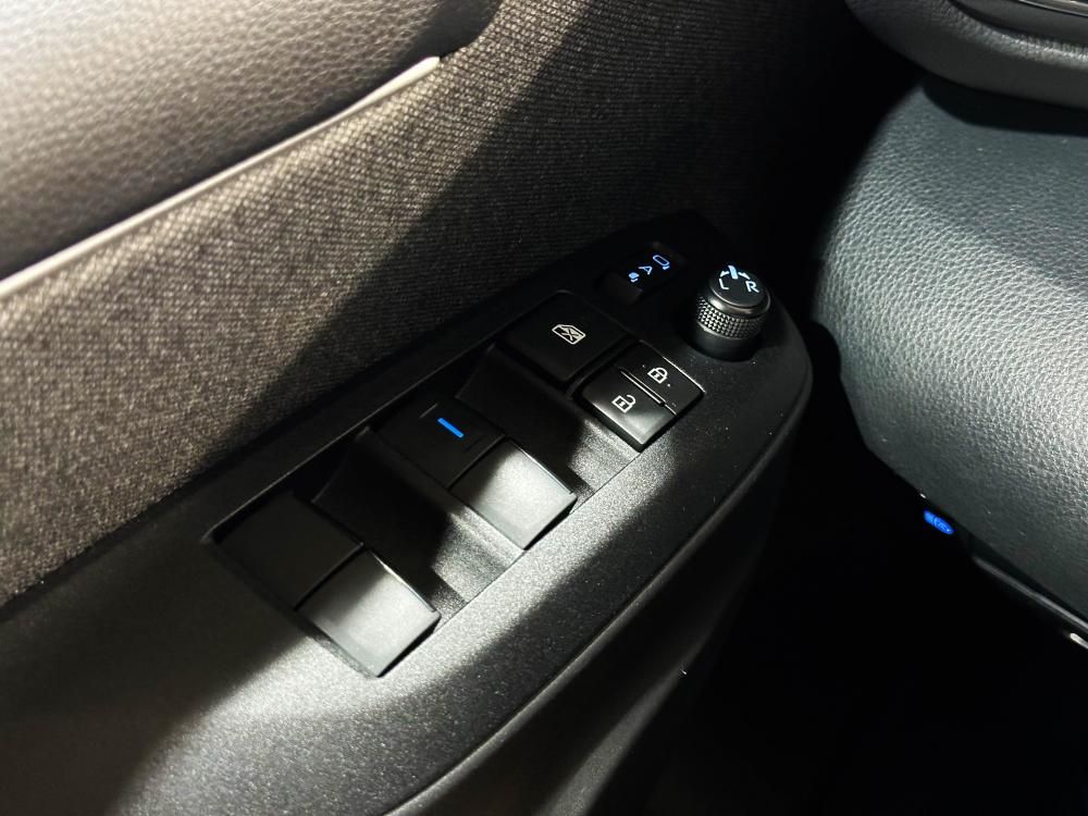 toyota-yaris-2021-hibrido-a-gasolina-1490cc