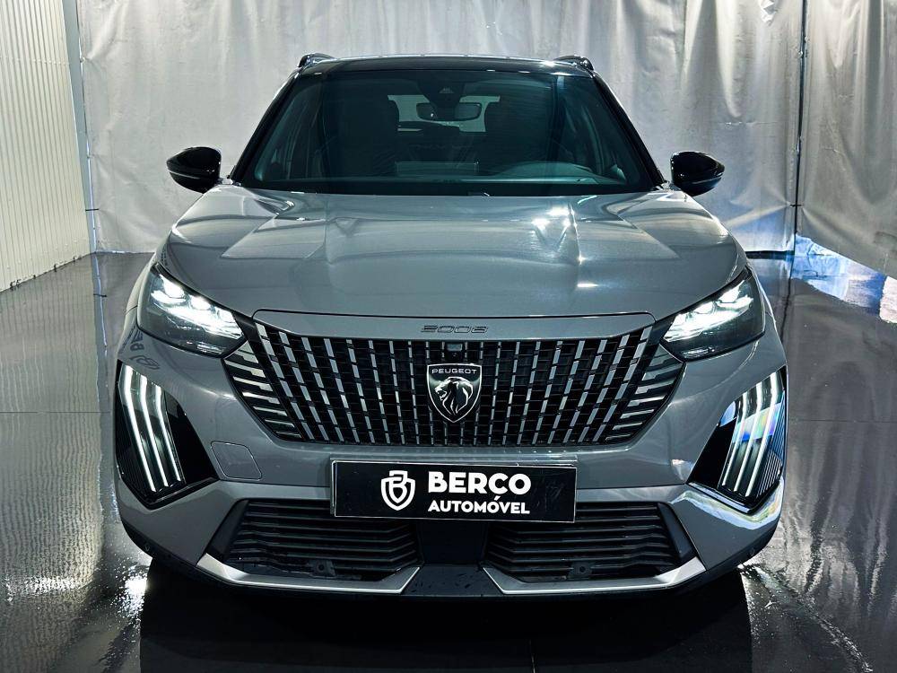 peugeot-e-2008-2023-eletrico-0cc