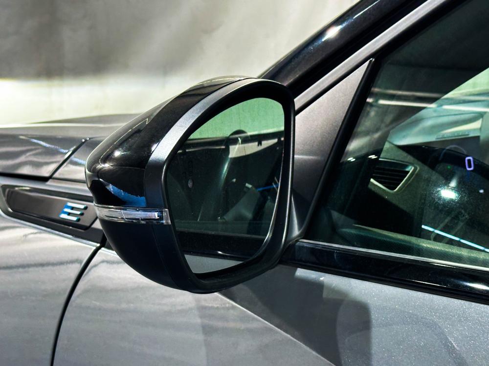 peugeot-e-2008-2023-eletrico-0cc