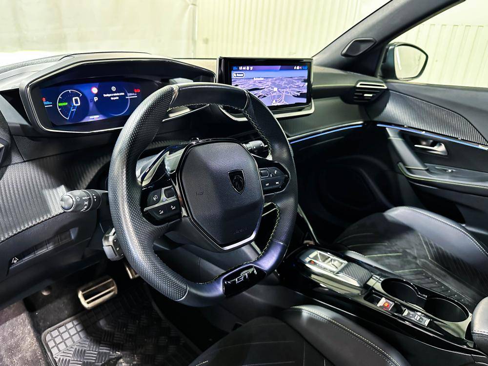 peugeot-e-2008-2023-eletrico-0cc