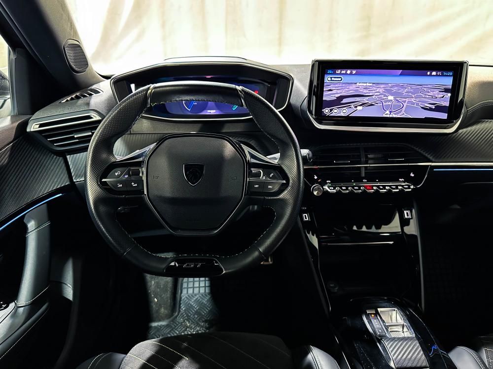 peugeot-e-2008-2023-eletrico-0cc