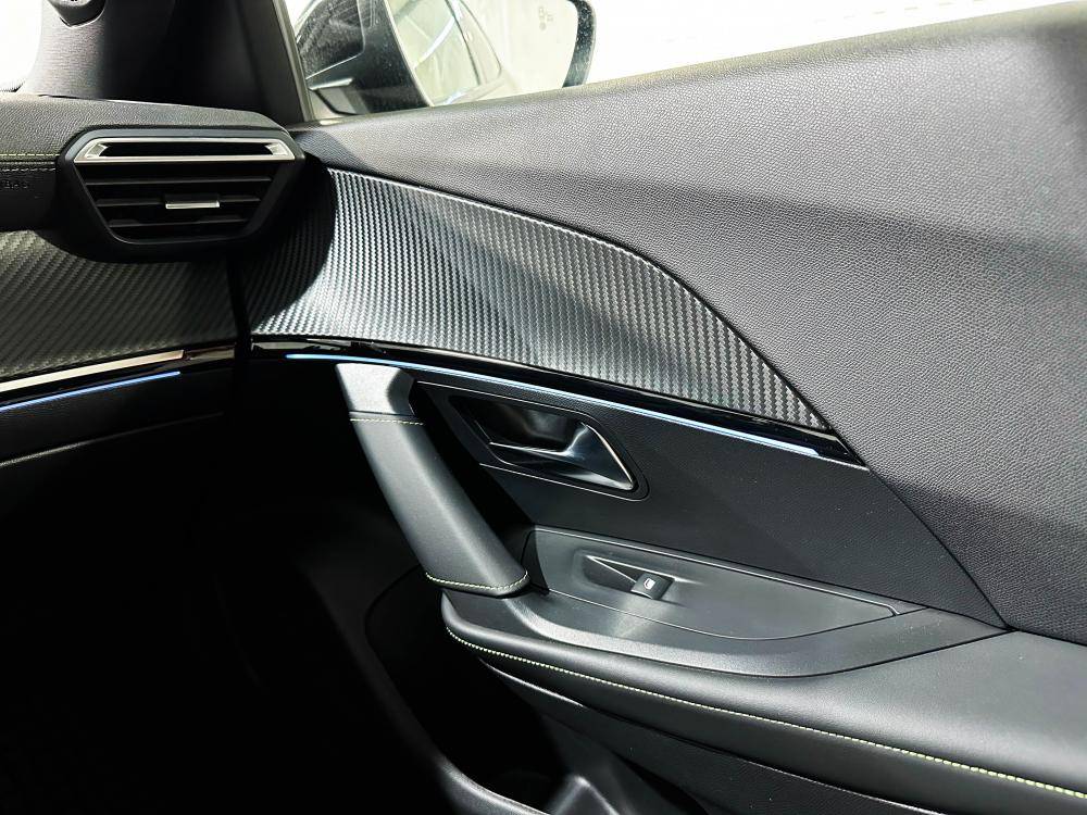 peugeot-e-2008-2023-eletrico-0cc