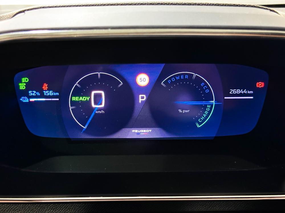 peugeot-e-2008-2023-eletrico-0cc