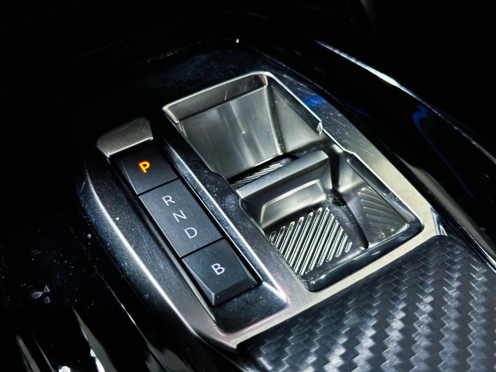 peugeot-e-2008-2023-eletrico-0cc