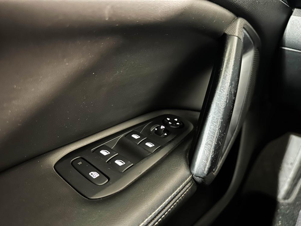 peugeot-308-2016-diesel-1560cc