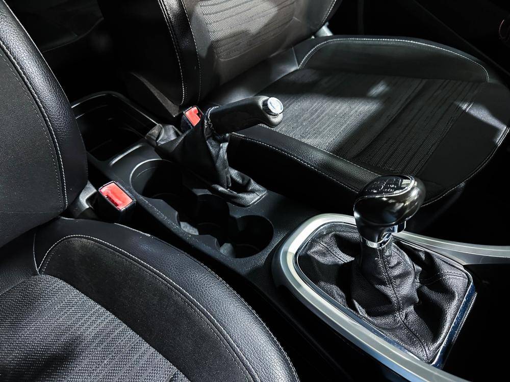 opel-astra-2014-diesel-1598cc