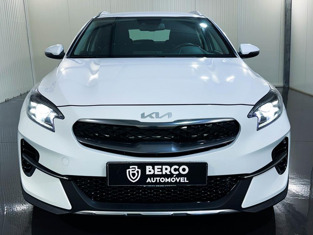 kia-xceed-2022-hibrido-a-gasolina-1580cc