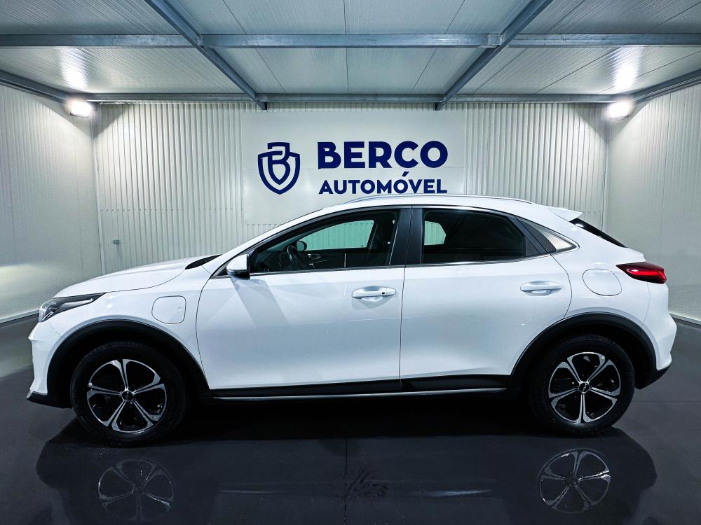 kia-xceed-2022-hibrido-a-gasolina-1580cc