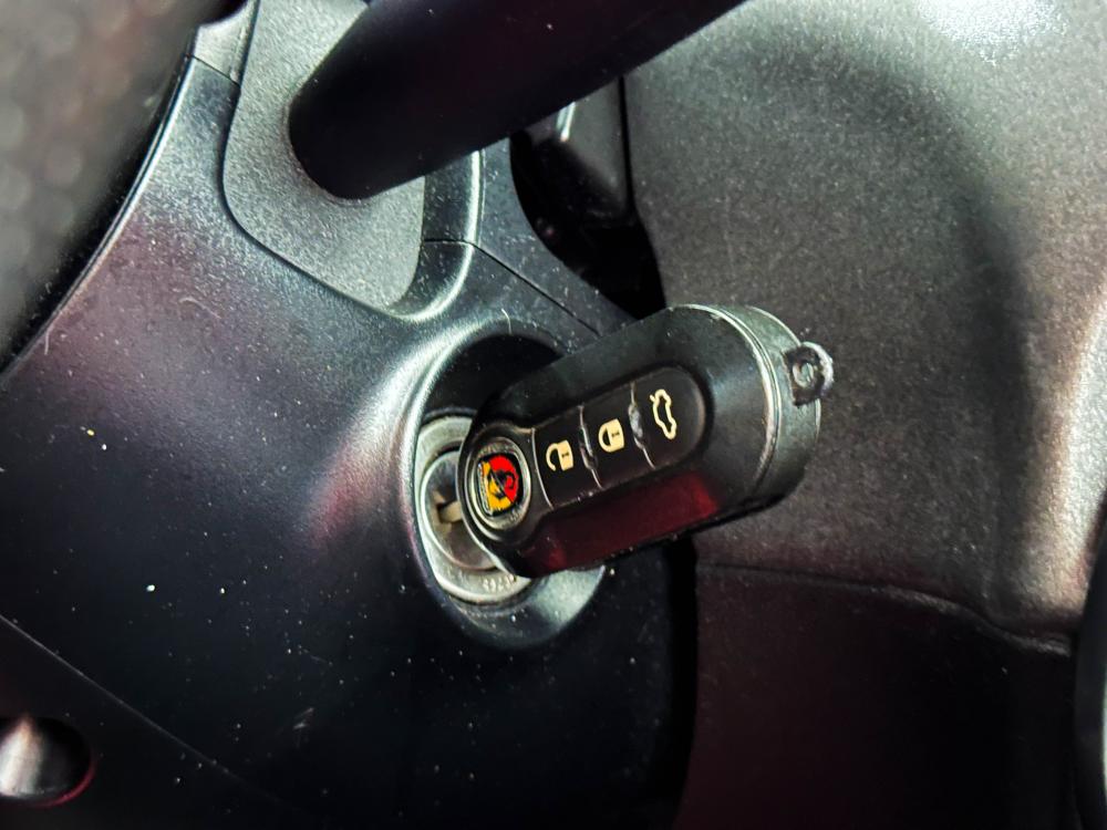 abarth-595c-2022-gasolina-1368cc