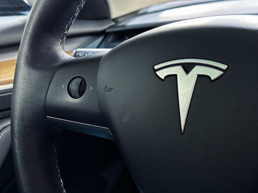 tesla-model-3-2022-eletrico-0cc